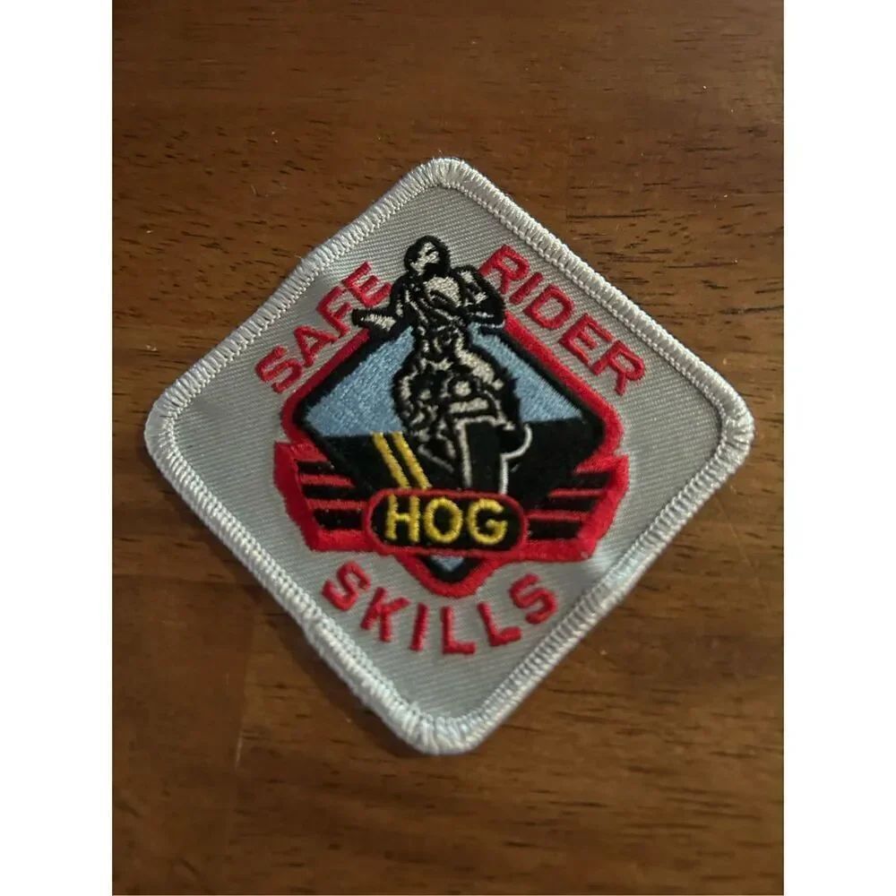 Vintage Harley Davidson Owners Group HOG Safe Rider Skills Biker Patch (5045)